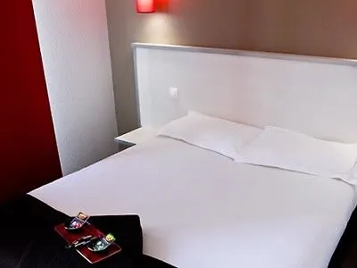 Montempo Part Dieu Otel 3*